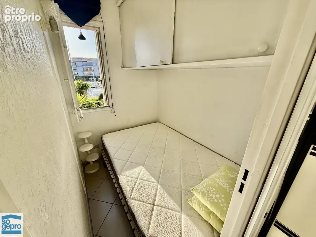 Réf : 2230 - Vente Studio Cabine avec superbe vue sur le Port du Cap d'Agde ! - photo 3