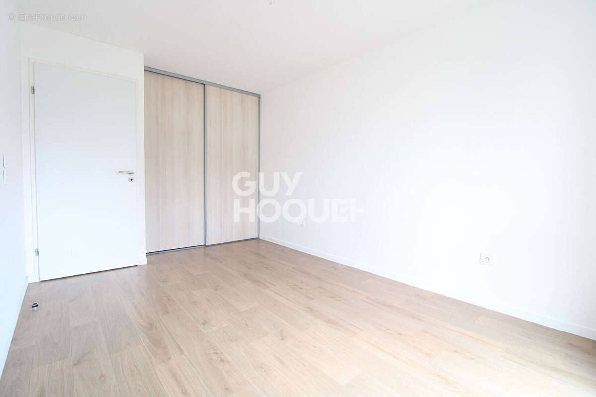 Appartement à BRIE-COMTE-ROBERT