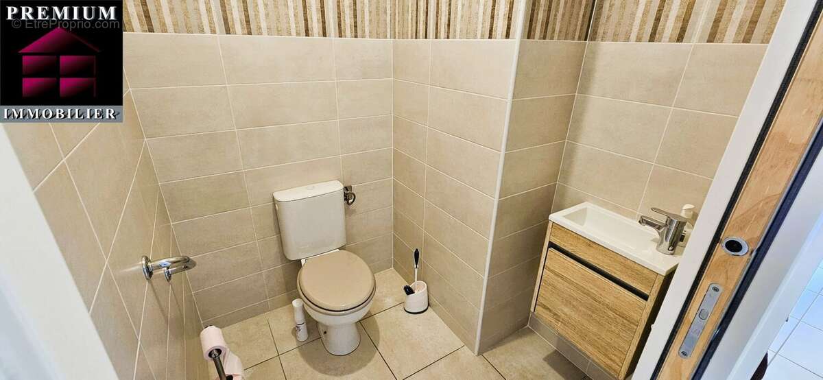 Maison à SAINT-ESTEVE