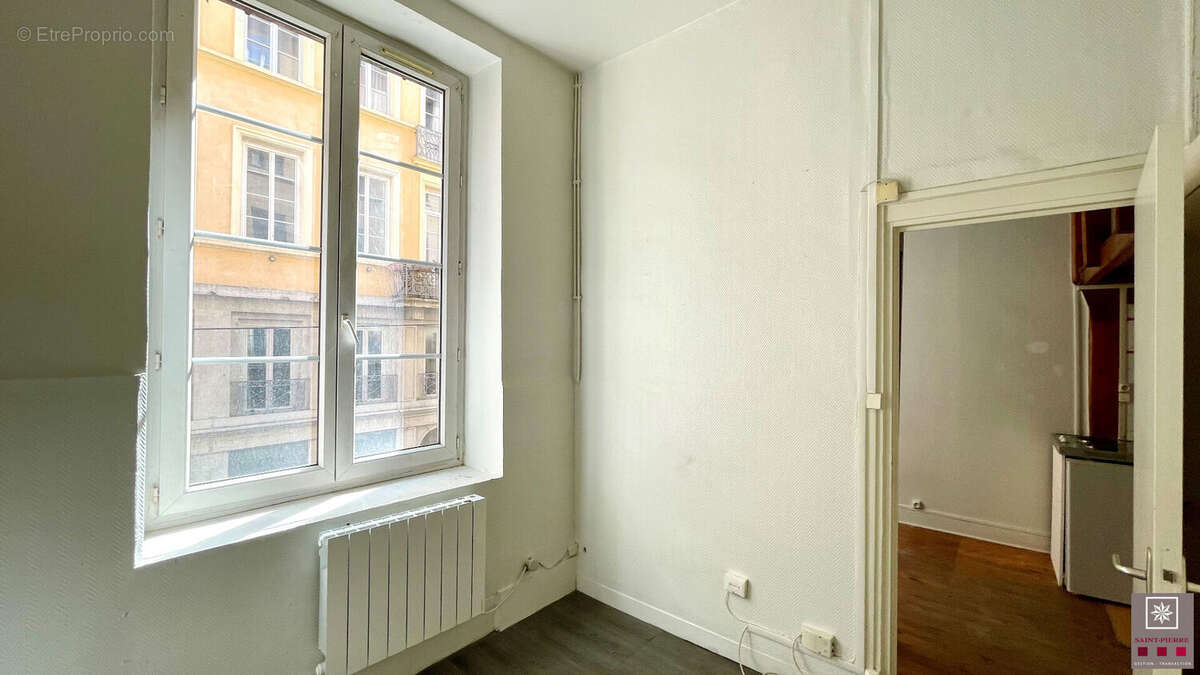 Appartement à LYON-1E