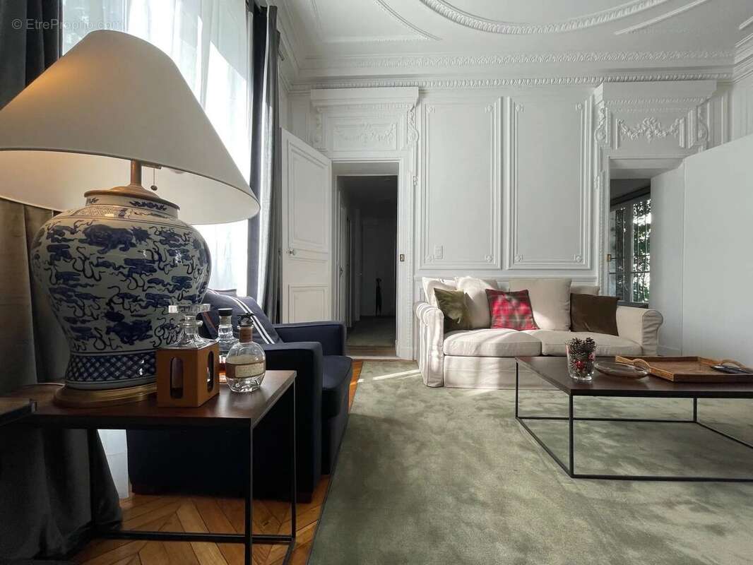 Appartement à LE RAINCY