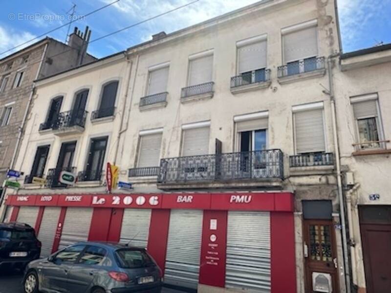 Appartement à SAINT-ETIENNE