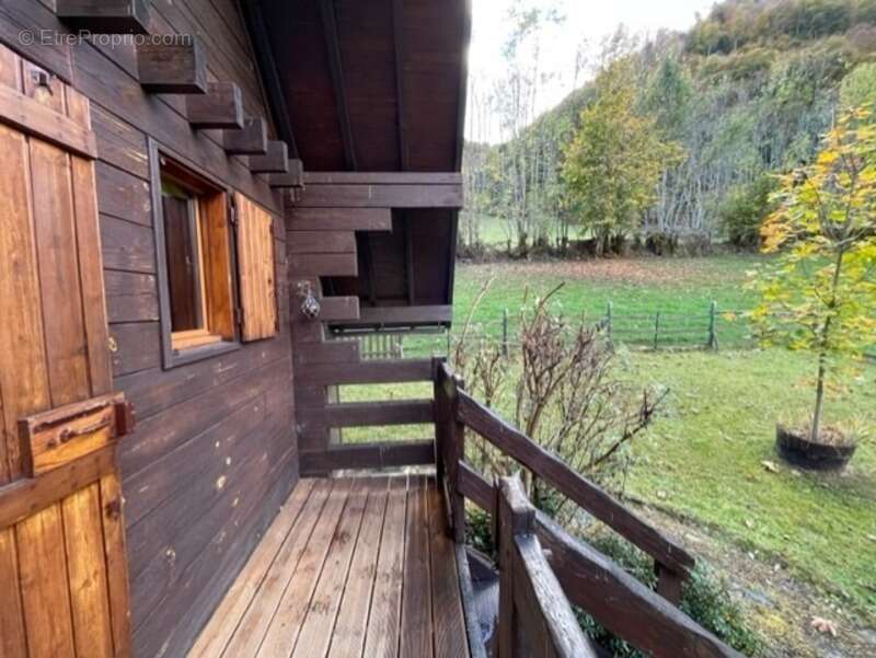 Maison à CAMPAN