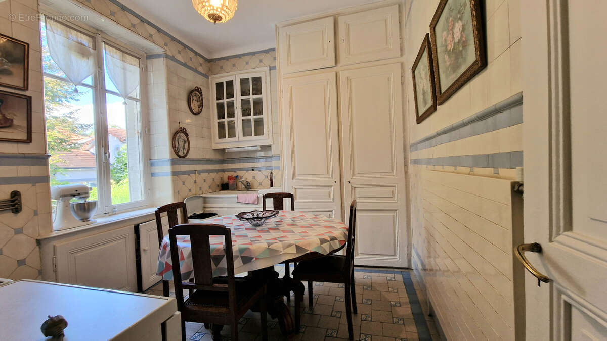 Maison à COMMERCY