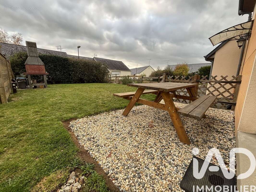 Photo 9 - Maison à LASSAY-LES-CHATEAUX