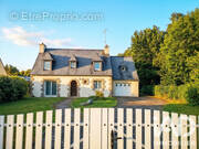 Photo 1 - Maison à SAINT-CLET