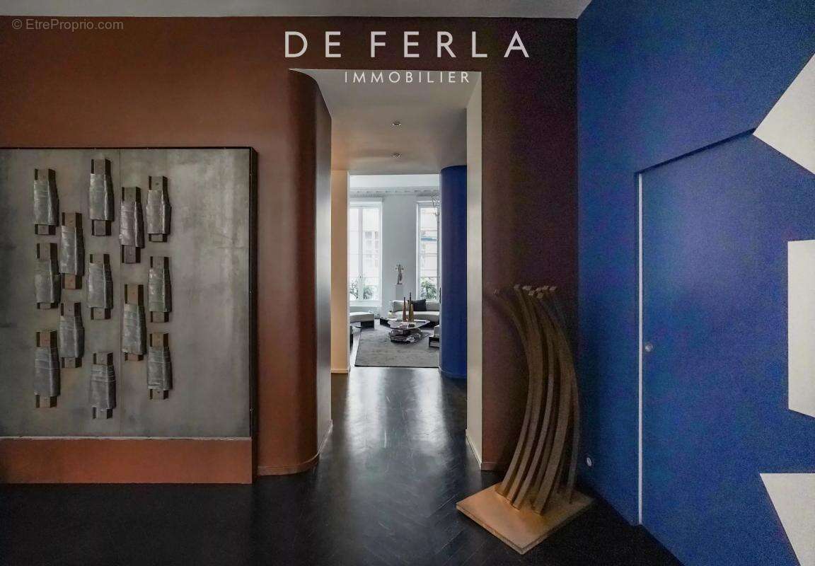 Appartement à PARIS-6E