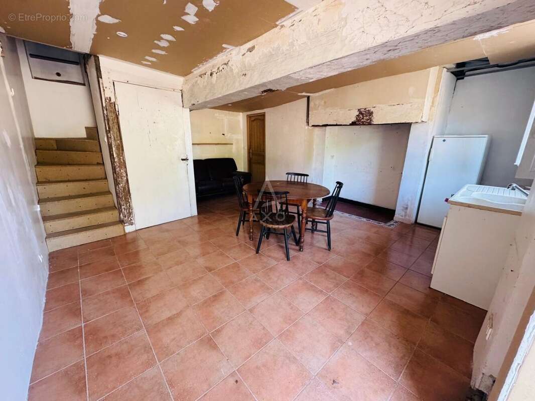 Maison à CHAMPCEVRAIS