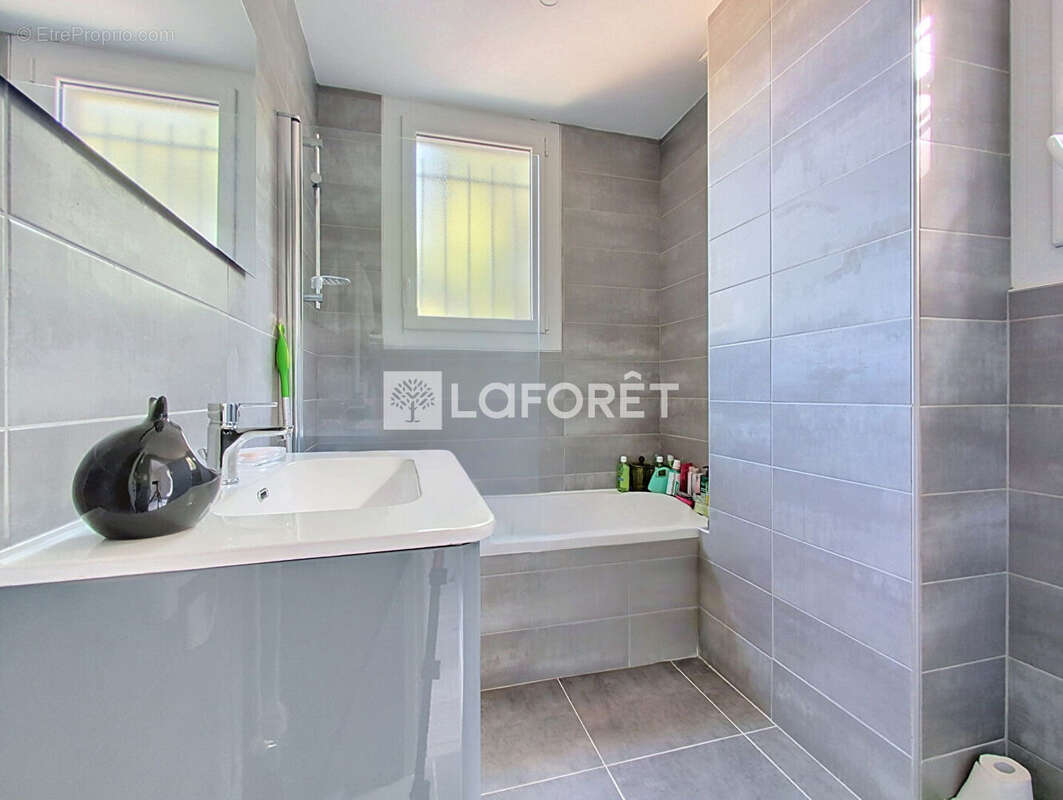 Maison Villemur Sur Tarn 4 pièce(s) 115 m2 - photo 12