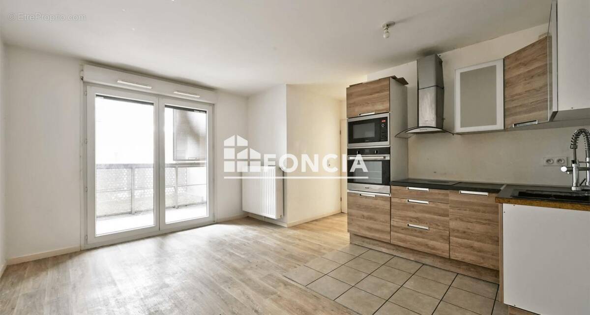 Appartement à CARRIERES-SOUS-POISSY
