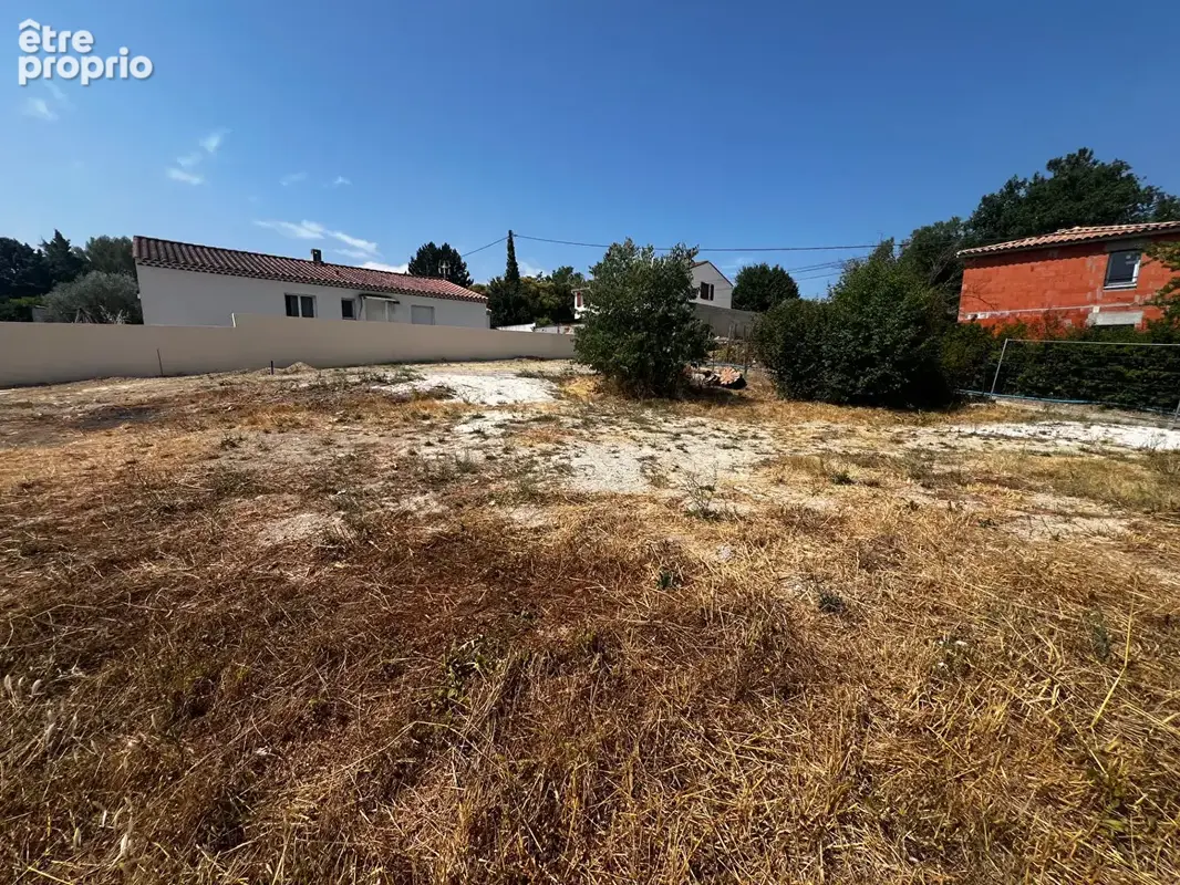 Terrain Greasque 550 m2 - photo 2