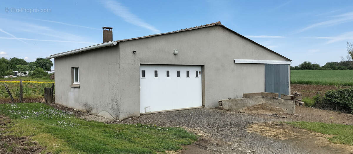 Maison à LANDEMONT
