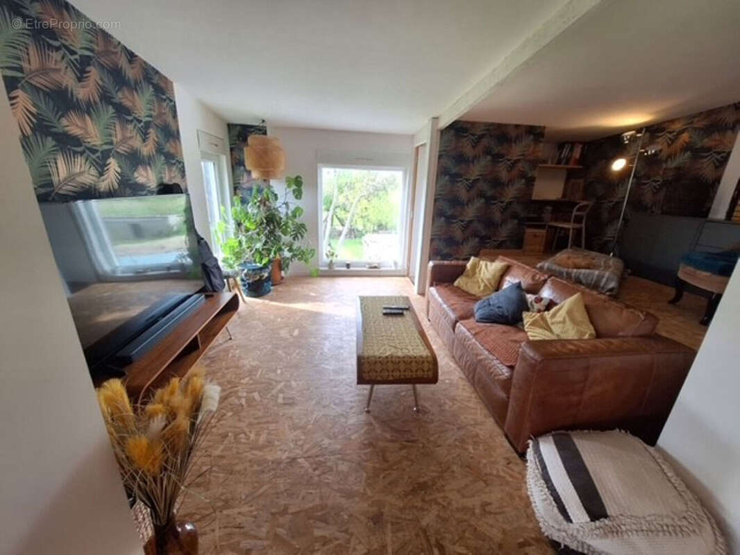 Maison à DUCEY