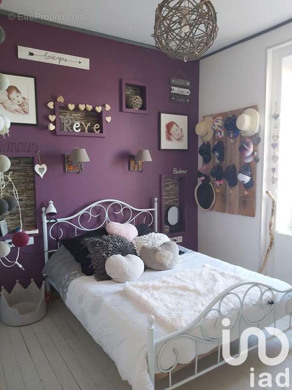 Maison 215 m² à Nieul-Le-Dolent  - photo 7