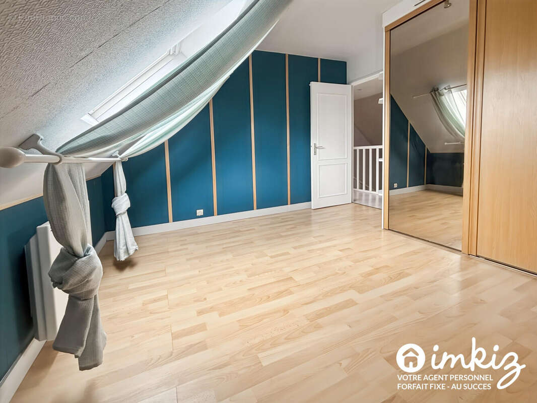 Maison de charme 154 m2 - 7 pièces - 5 chambres - photo 10