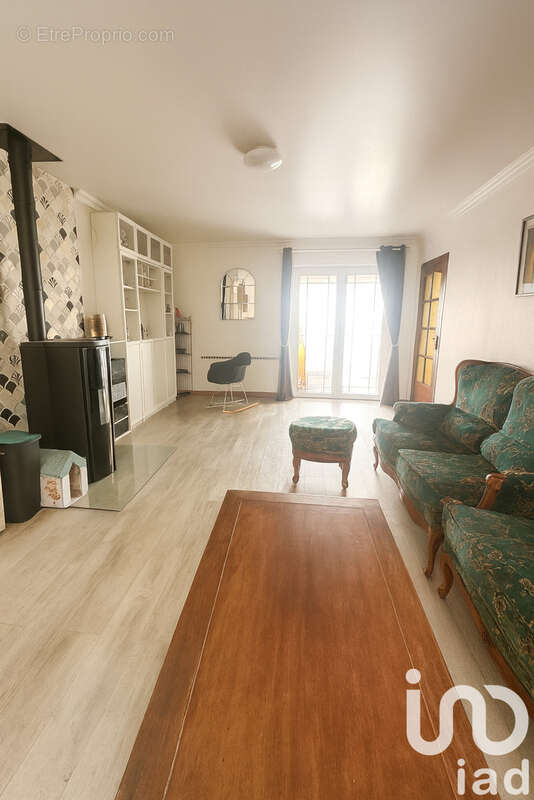 Photo 2 - Maison à ROMENY-SUR-MARNE