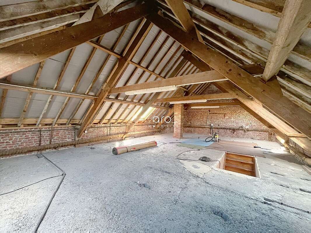 Maison 141 m² à Camphin-En-Pevele  - photo 6