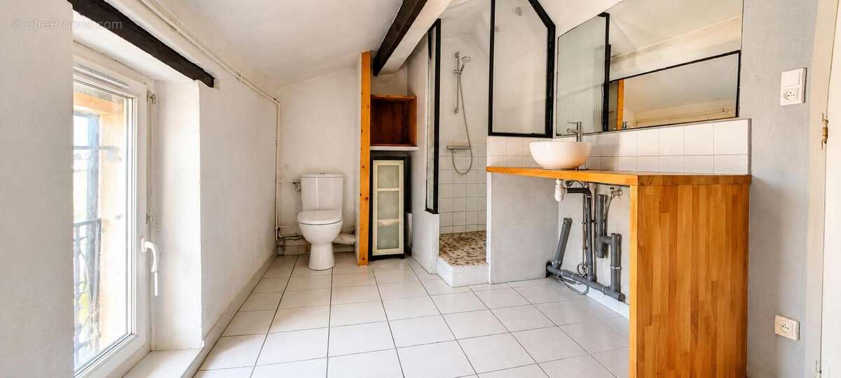 Maison à MONTADY