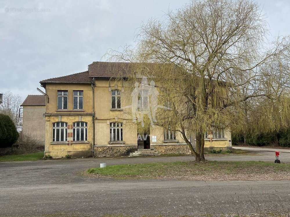 Appartement à MOINEVILLE