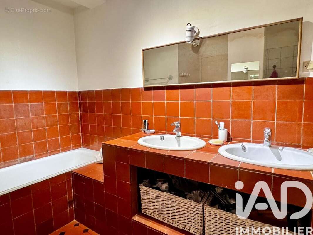 Photo 8 - Maison à LE VAUROUX