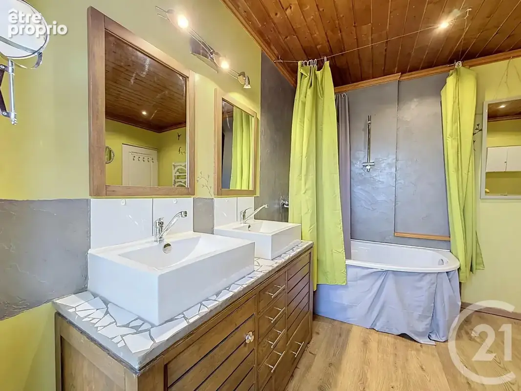 Maison 216 m² à Plenee-Jugon  - photo 17