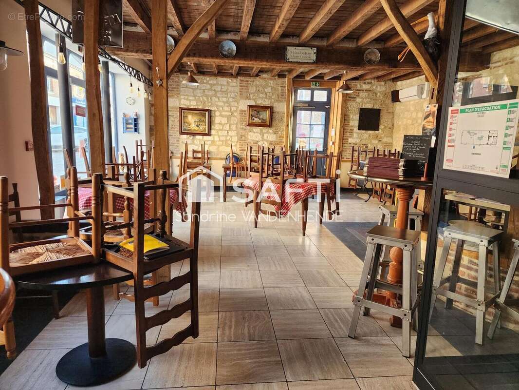 Photo 2 - Commerce à MARLE