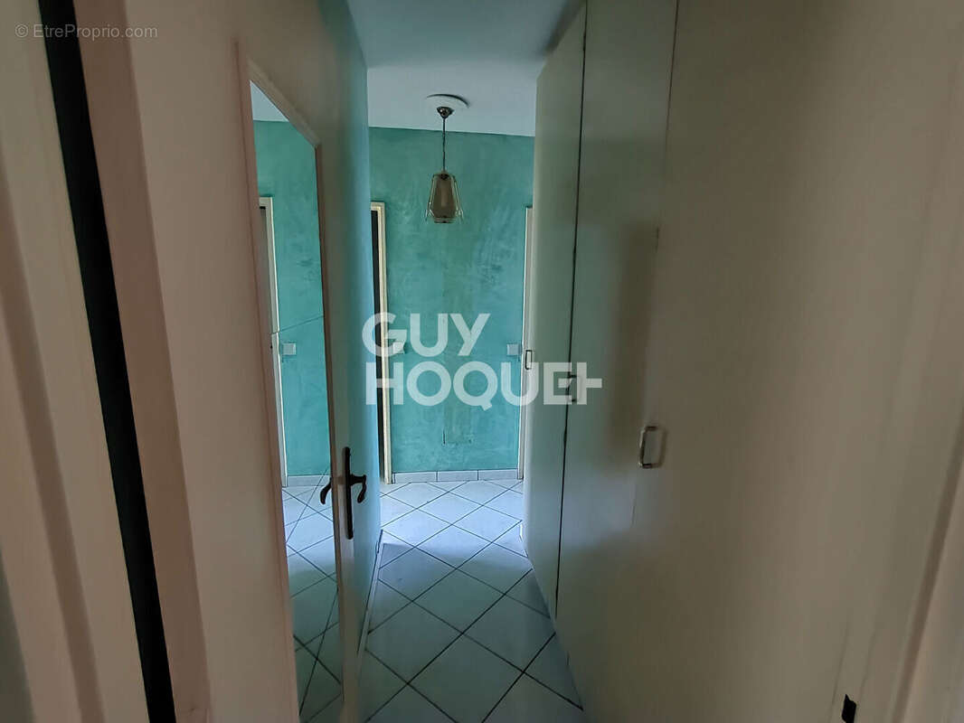 Appartement Aubergenville 4 pièce(s) 74.37 m2 - photo 8