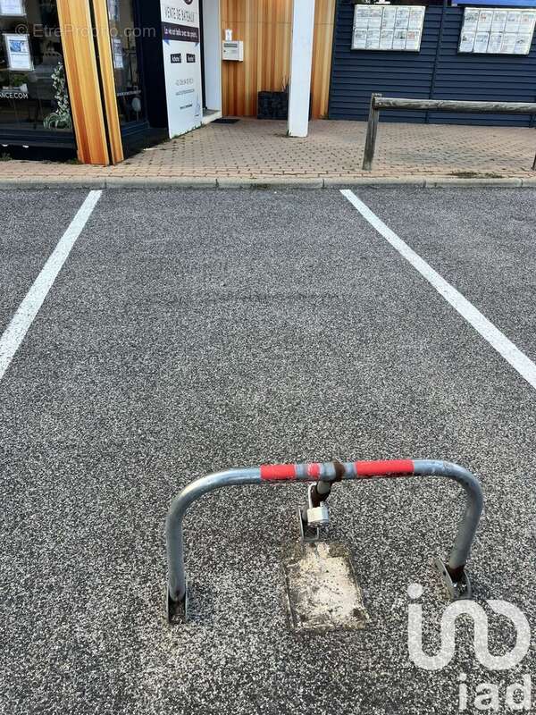 Photo 2 - Parking à SAINT-CYPRIEN