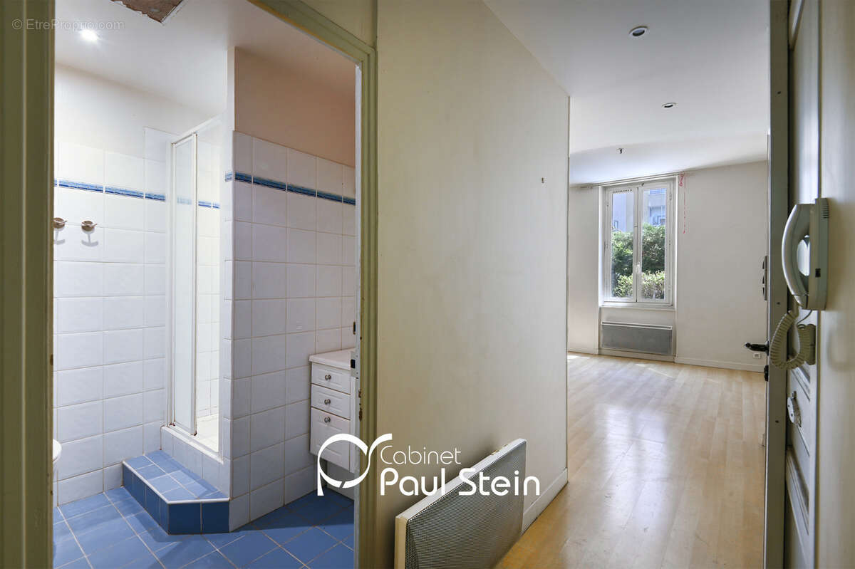 Appartement à MARSEILLE-4E