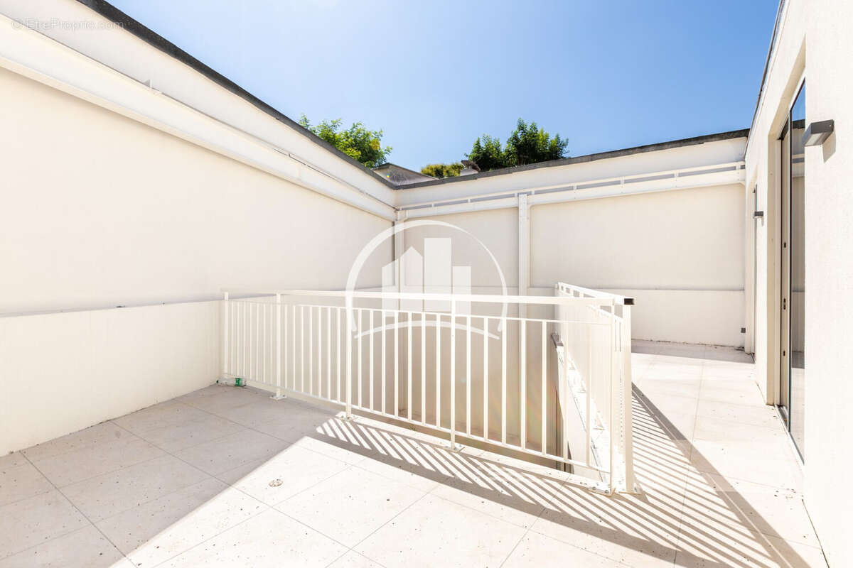 Appartement 146 m² à Charenton-Le-Pont  - photo 9