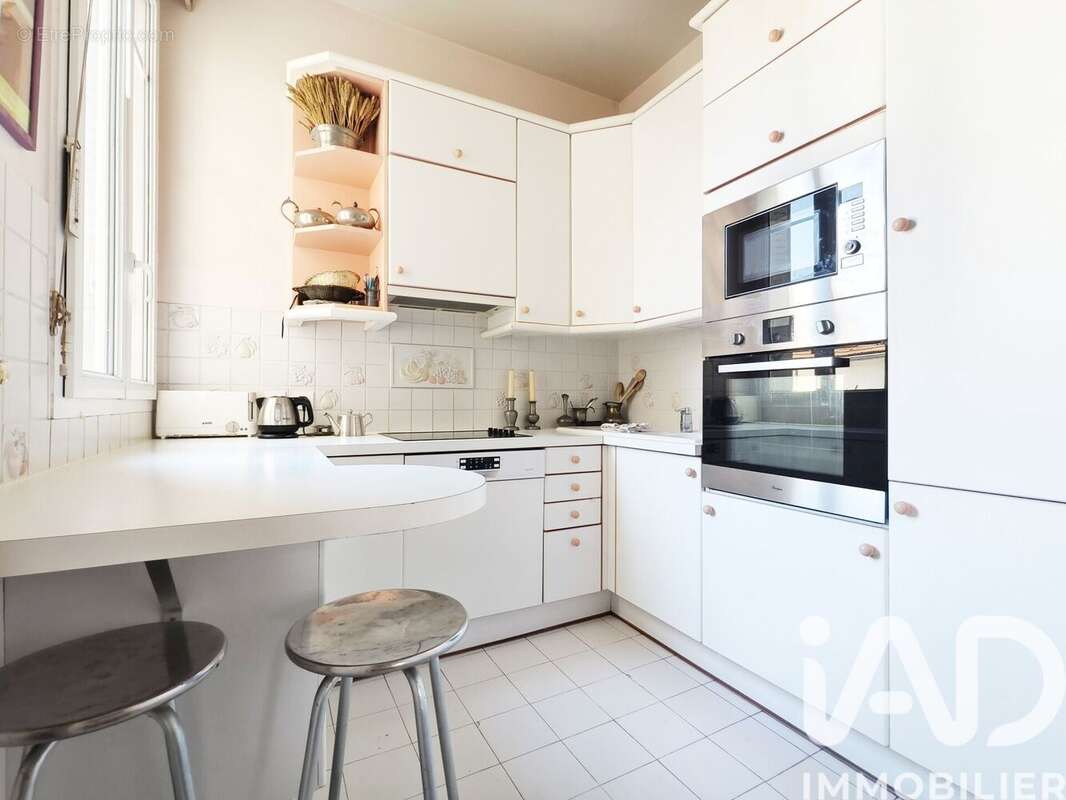 Photo 6 - Appartement à SURESNES