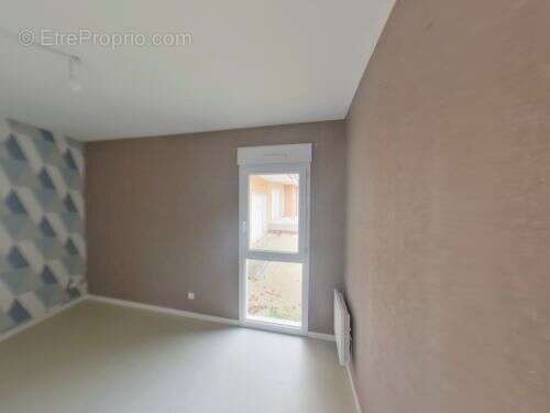 Maison à PLAIMPIED-GIVAUDINS