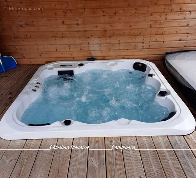 Maison à vendre Contemporaine - 2 chambres avec salle d'eau privative - Grand terrain  SAINT JEAN DE MONTS (85) - photo 23