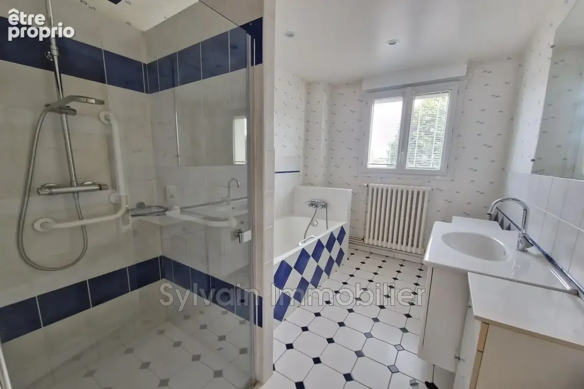 Maison 5 pièces 161 m² à vendre à Gournay-En-Bray (76220) - photo 5