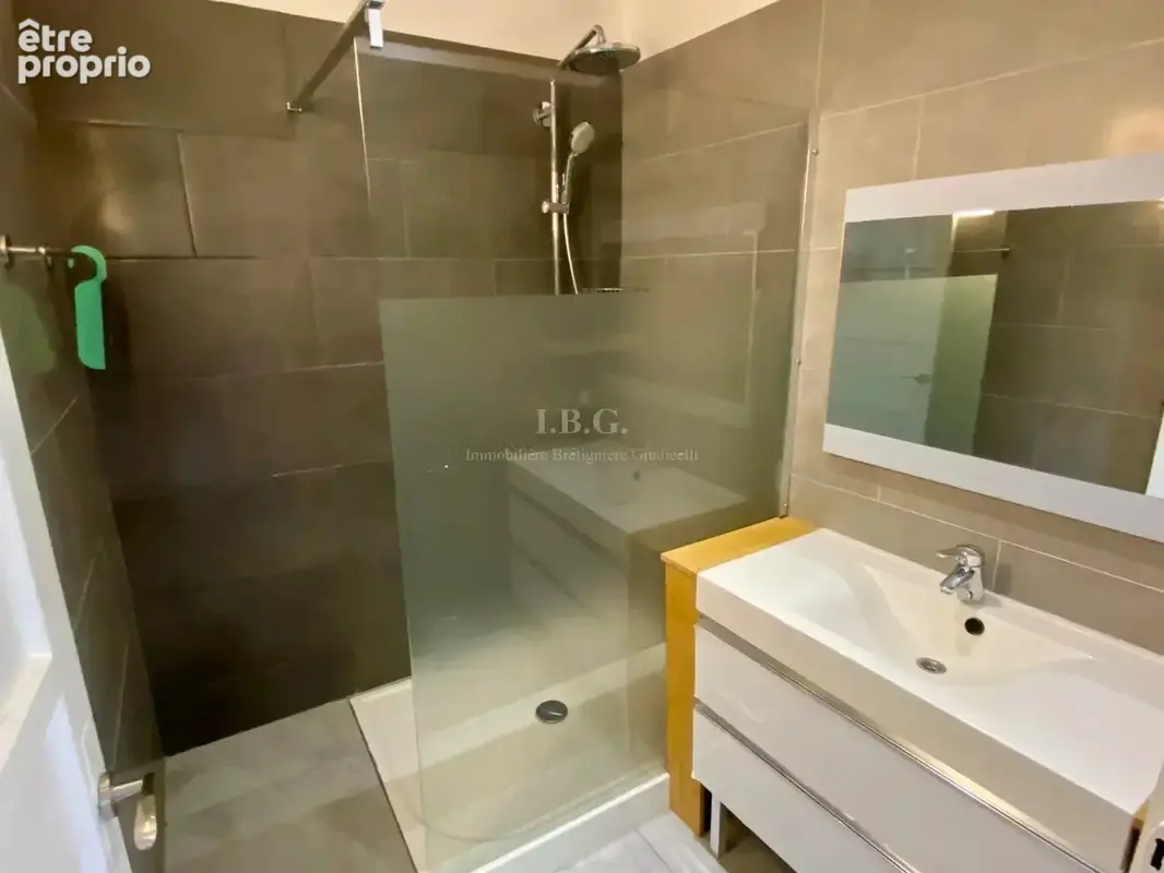 Marseille 8e - Périer : Appartement traversant au dernier étage, calme et sans vis-à-vis - photo 9