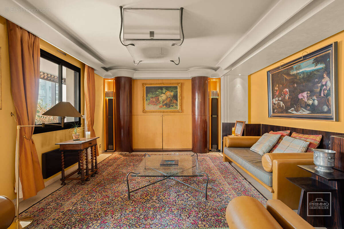 Appartement à LYON-6E