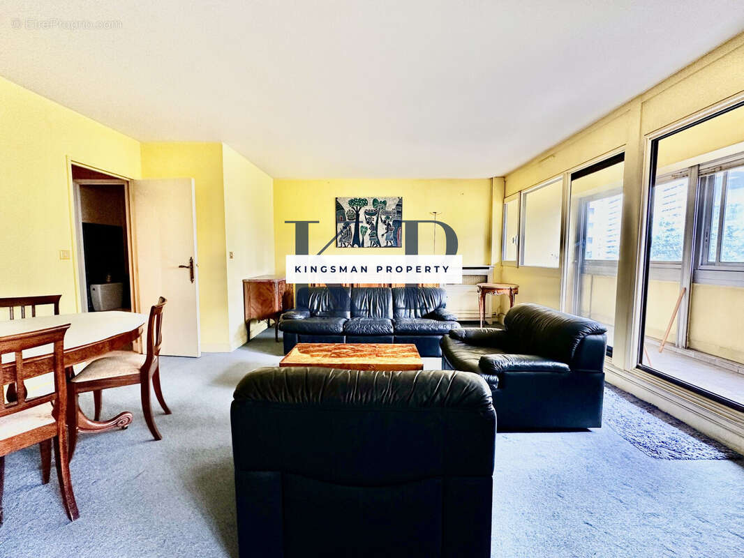 Appartement à PARIS-20E