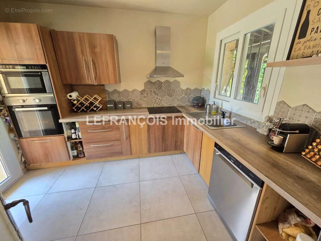 Maison à PEYMEINADE