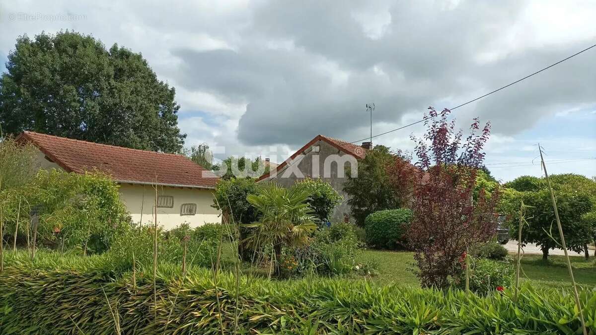Maison à CUISERY