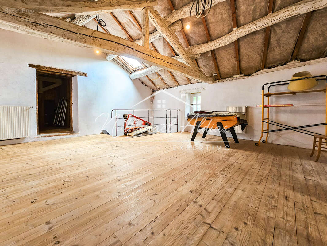 Maison à PEUX-ET-COUFFOULEUX
