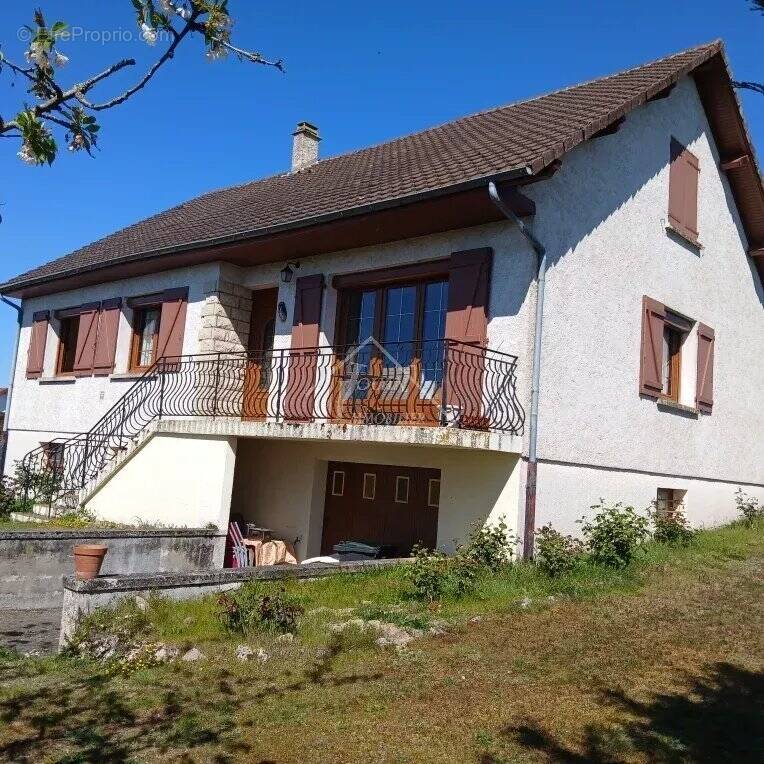 Maison à SAINT-LOUP