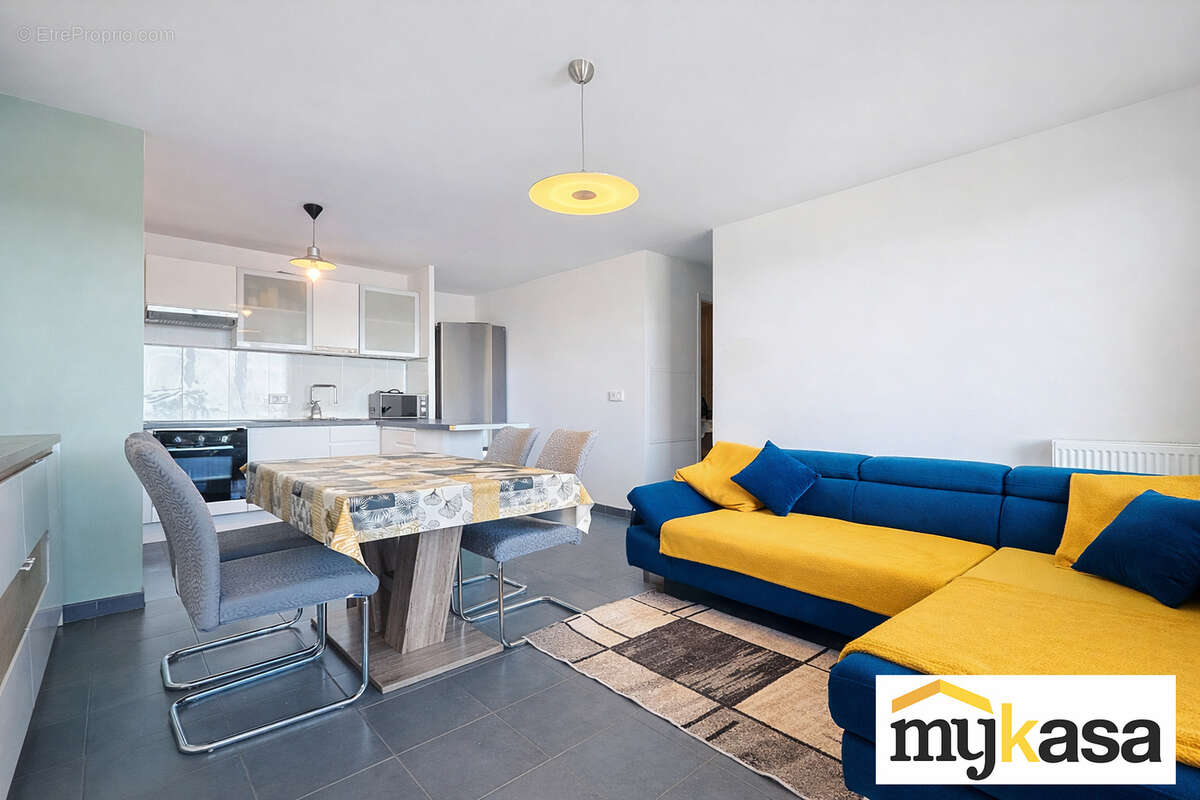 Appartement à PORT-DE-BOUC