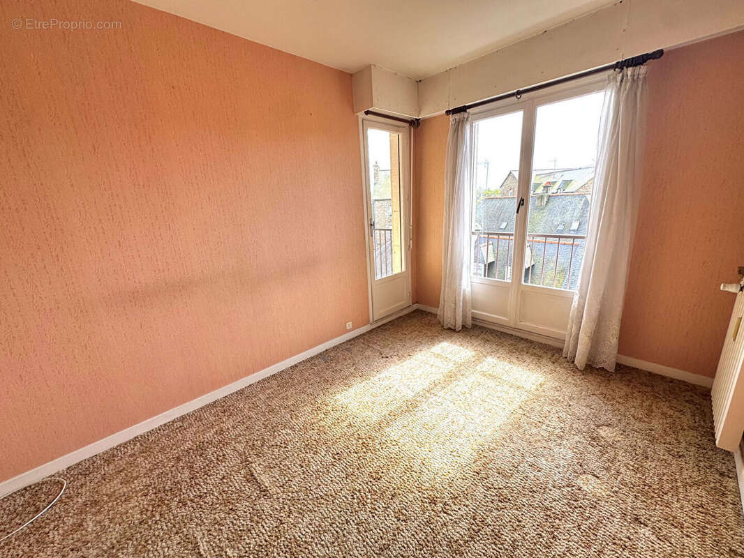 Appartement à LAMBALLE