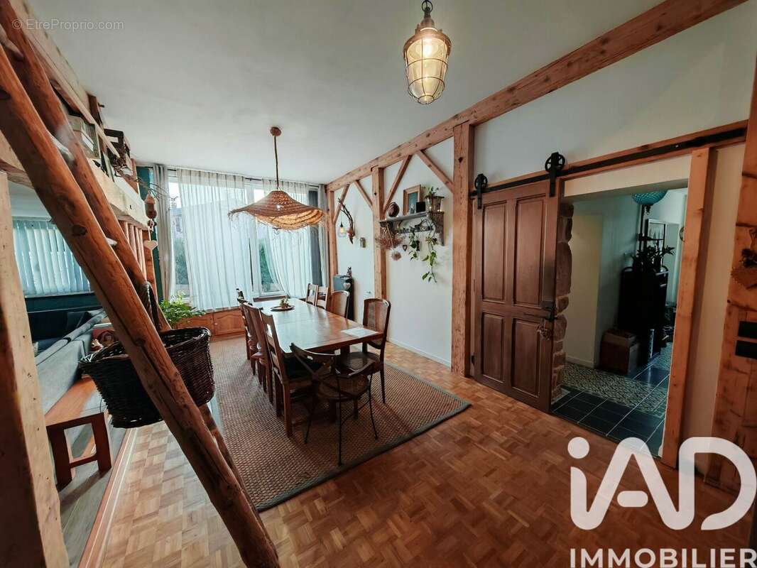 Photo 4 - Maison à TAINTRUX