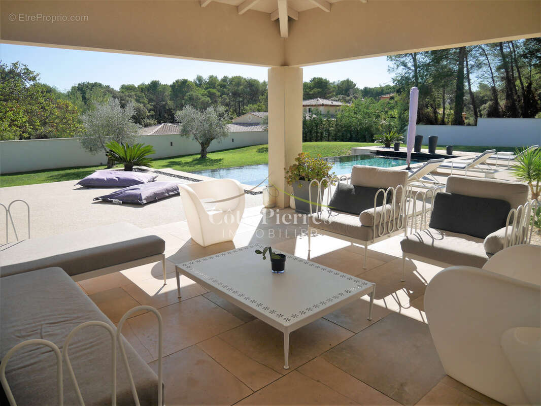 Maison à NIMES