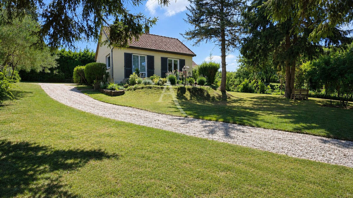 Maison à GOURNAY-EN-BRAY