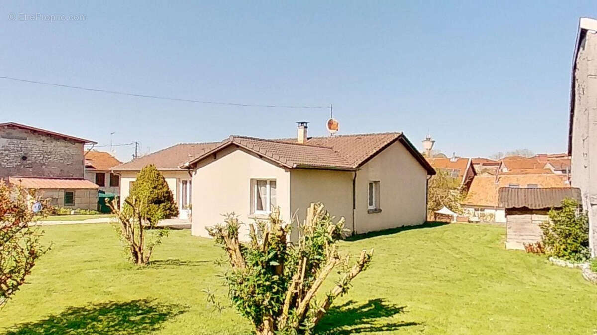 Maison à VAVINCOURT