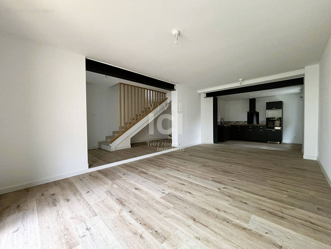 Maison à LA MONTAGNE