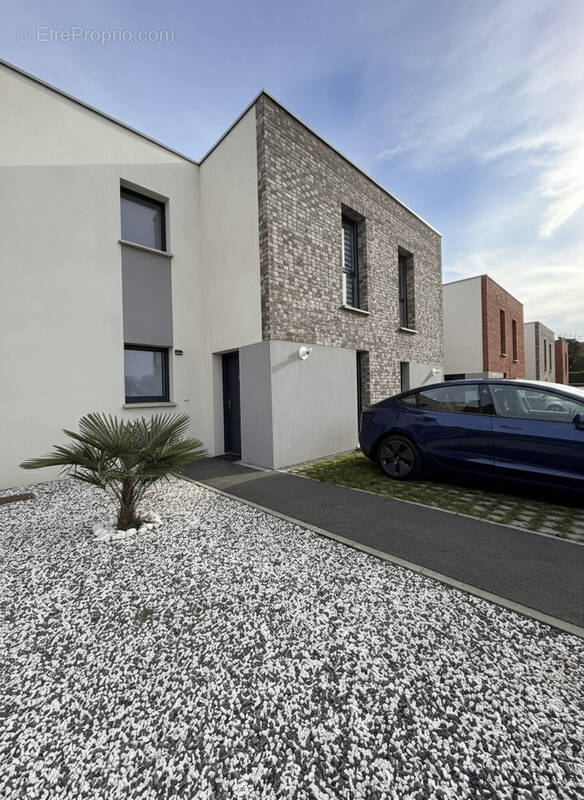 Maison à VALENCIENNES