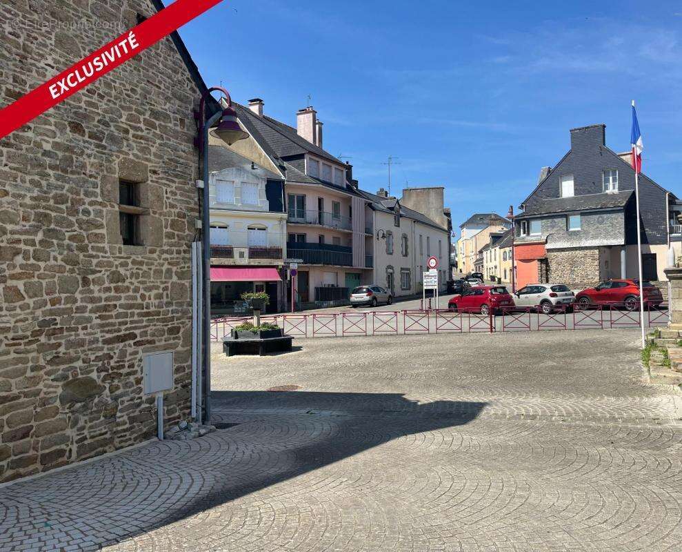 Terrain à LANDEVANT